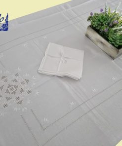 Fiorenza Servzio tavola Bellora ricamo a mano punto antico o Copriletto Matrimoniale